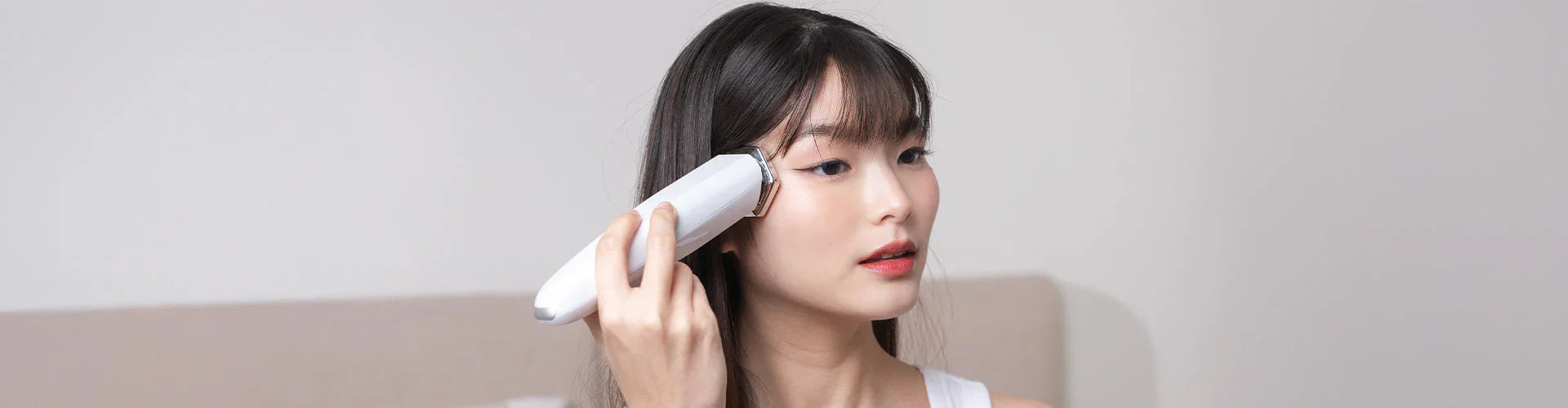 Hot & Cold Sonic Facial Cleansing Brush